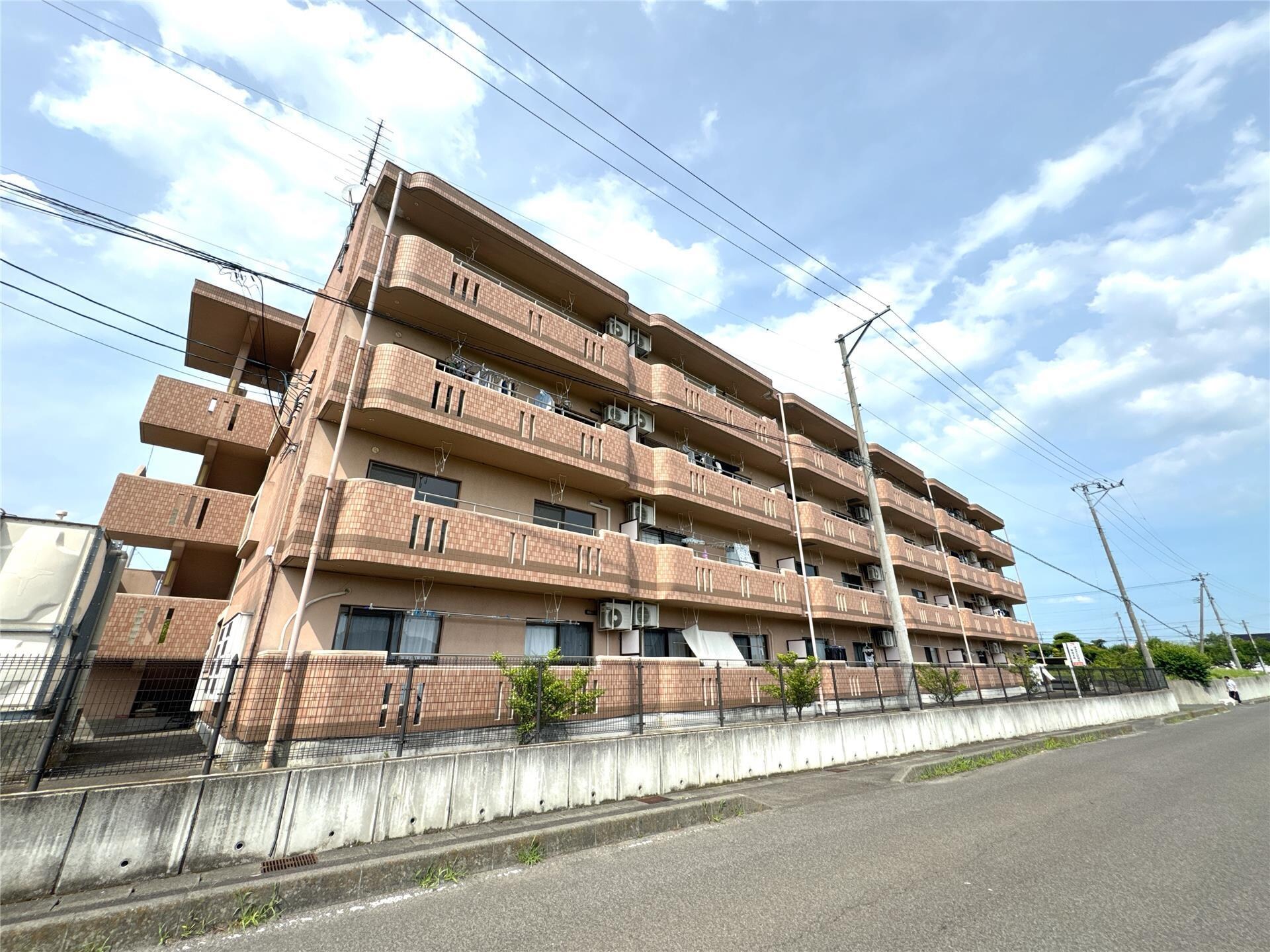 リバーサイド月崎Aの物件外観写真