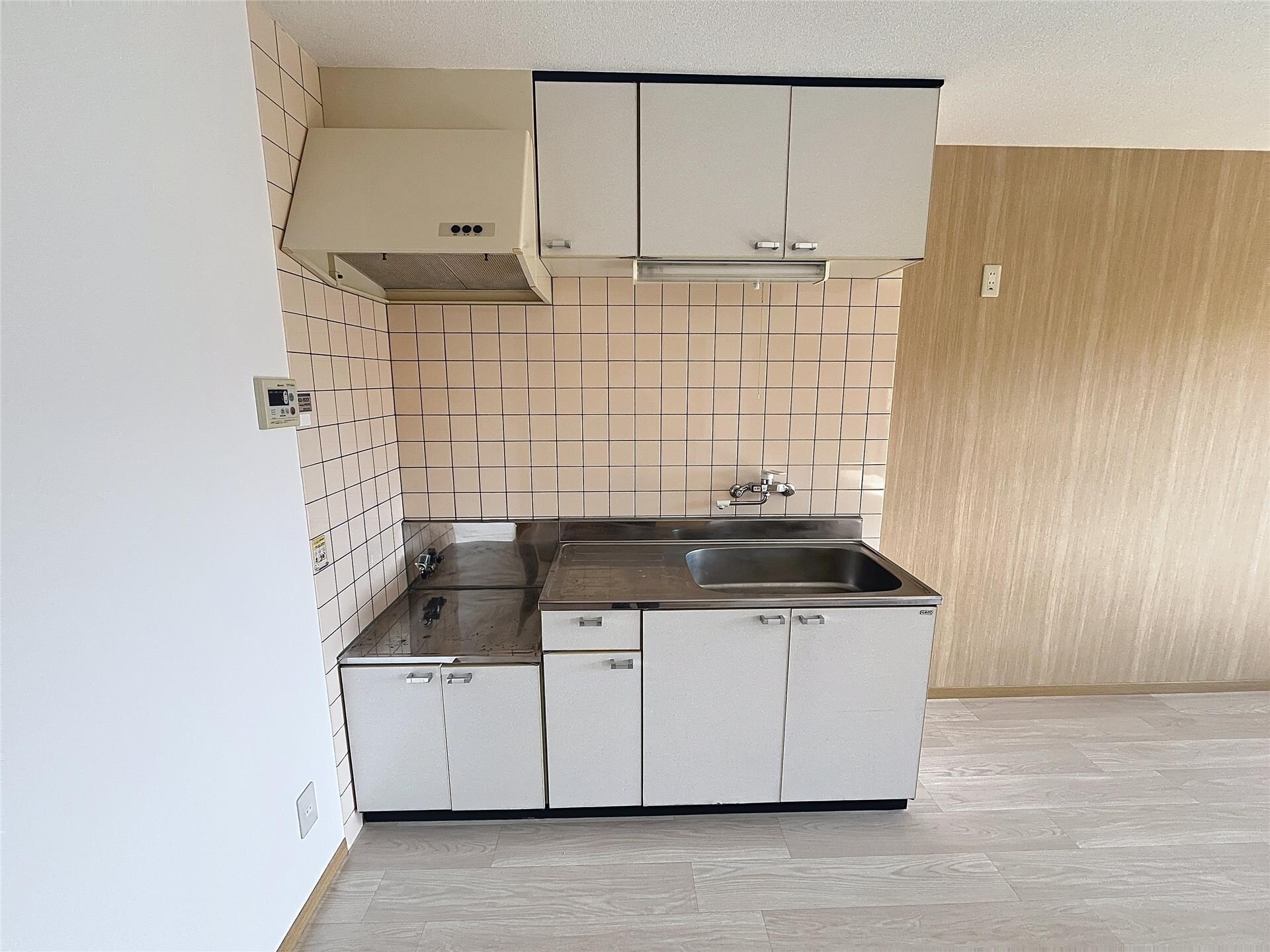 リバーサイド月崎Aの物件内観写真