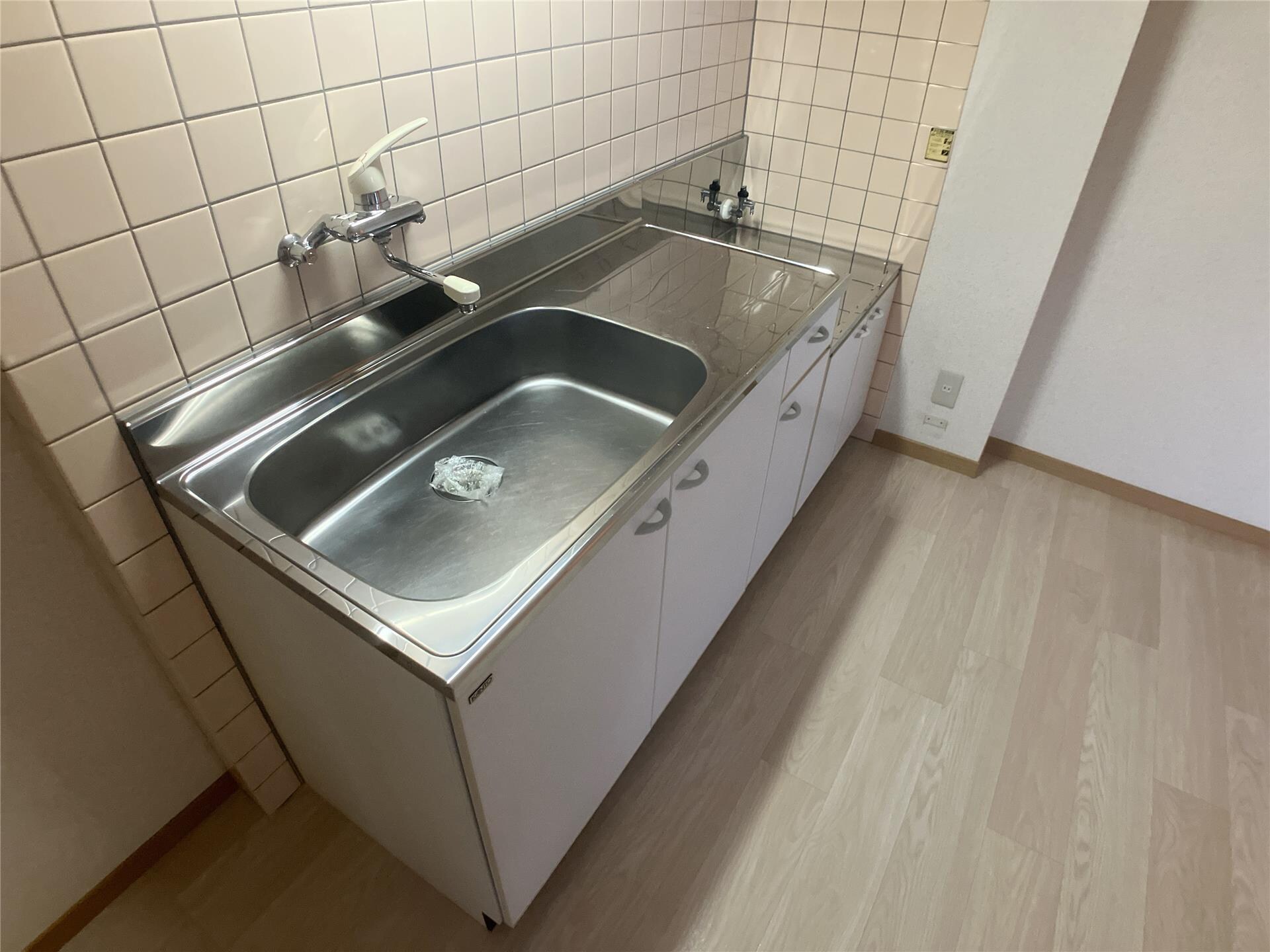 リバーサイド月崎Aの物件内観写真