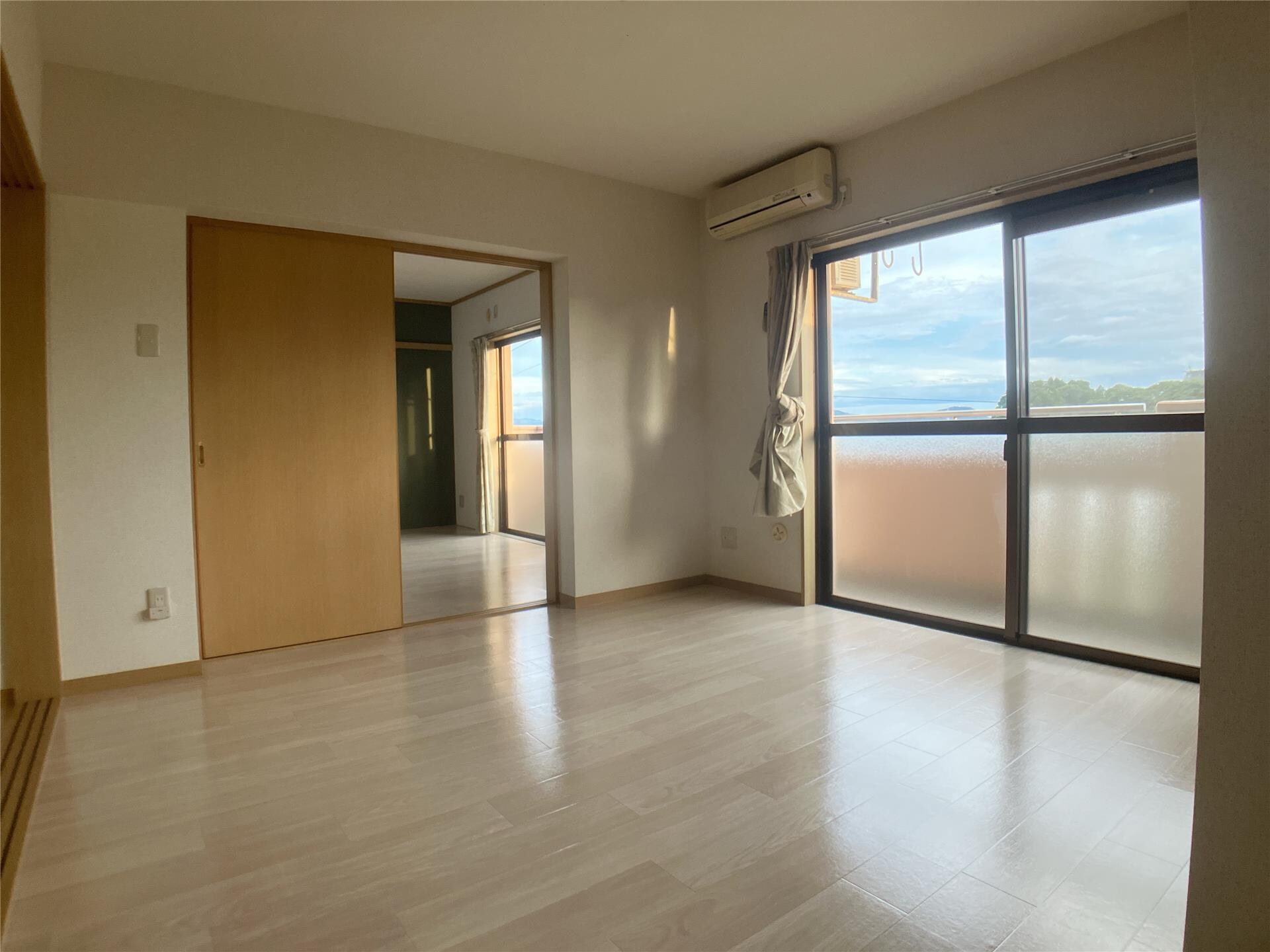 リバーサイド月崎Aの物件内観写真