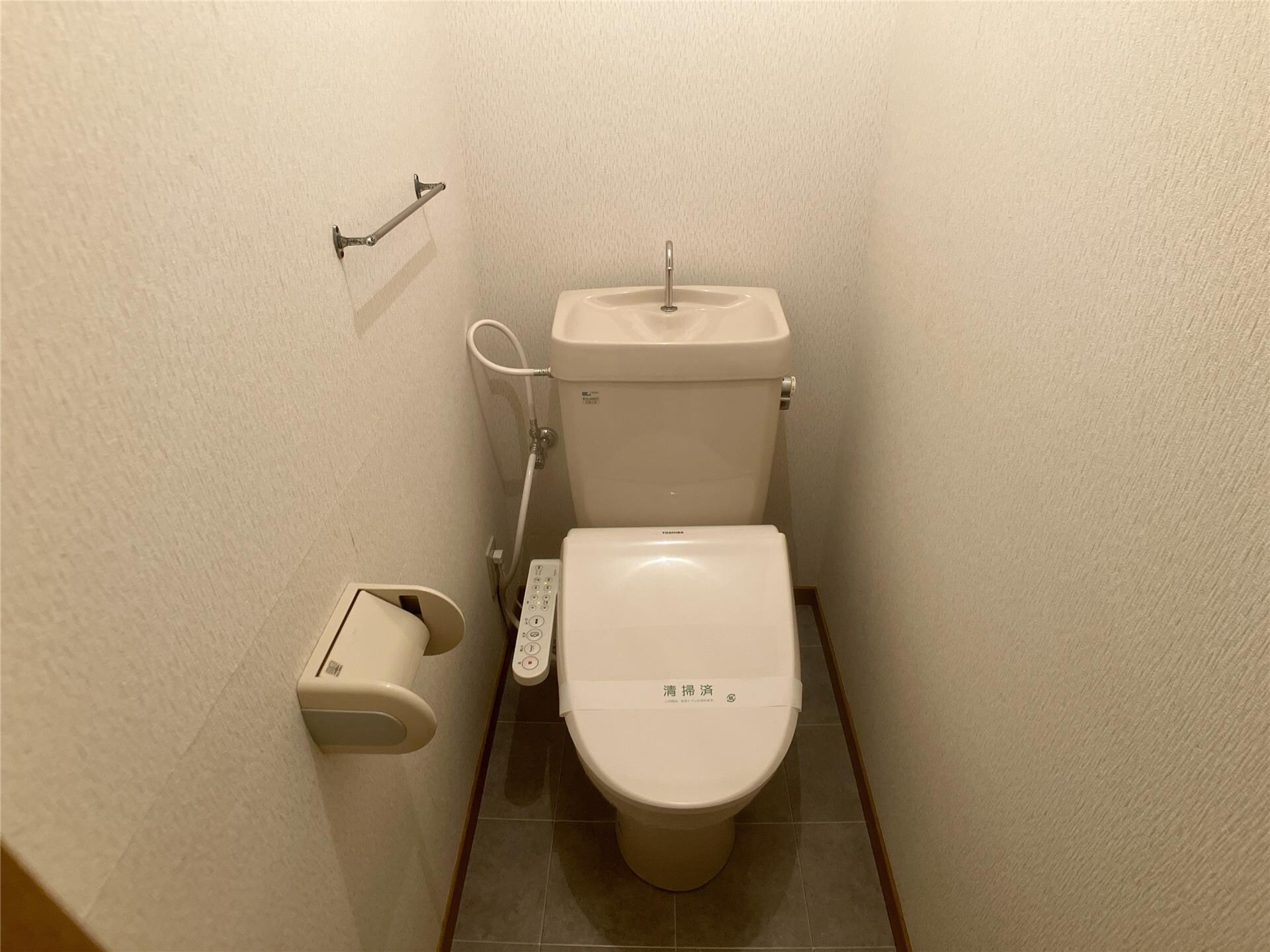 リバーサイド月崎Aの物件内観写真