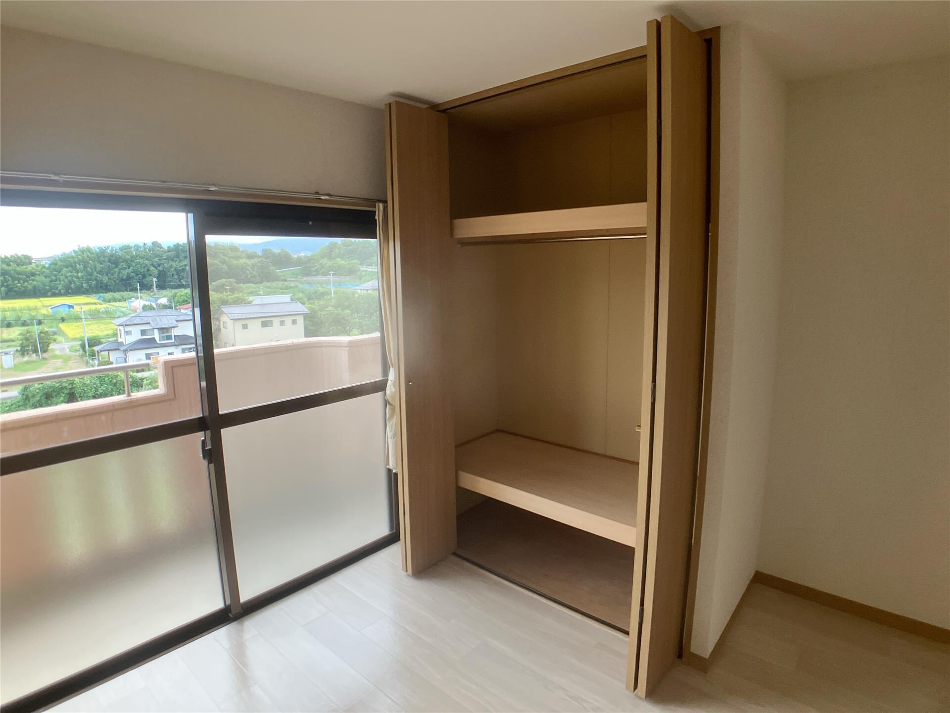 リバーサイド月崎Aの物件内観写真