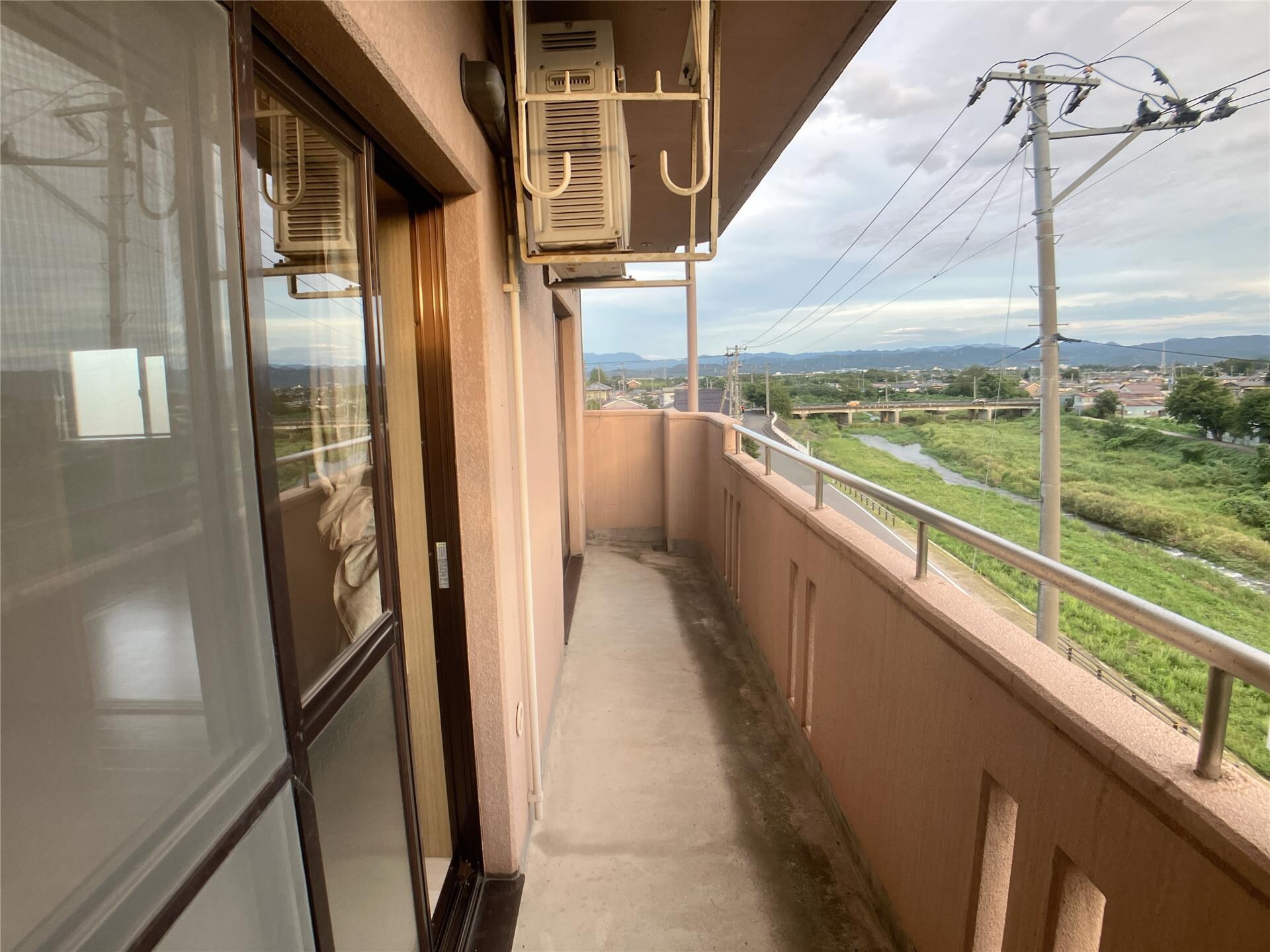 リバーサイド月崎Aの物件内観写真