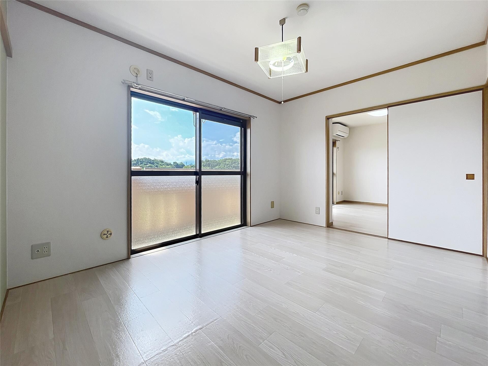 リバーサイド月崎Aの物件内観写真