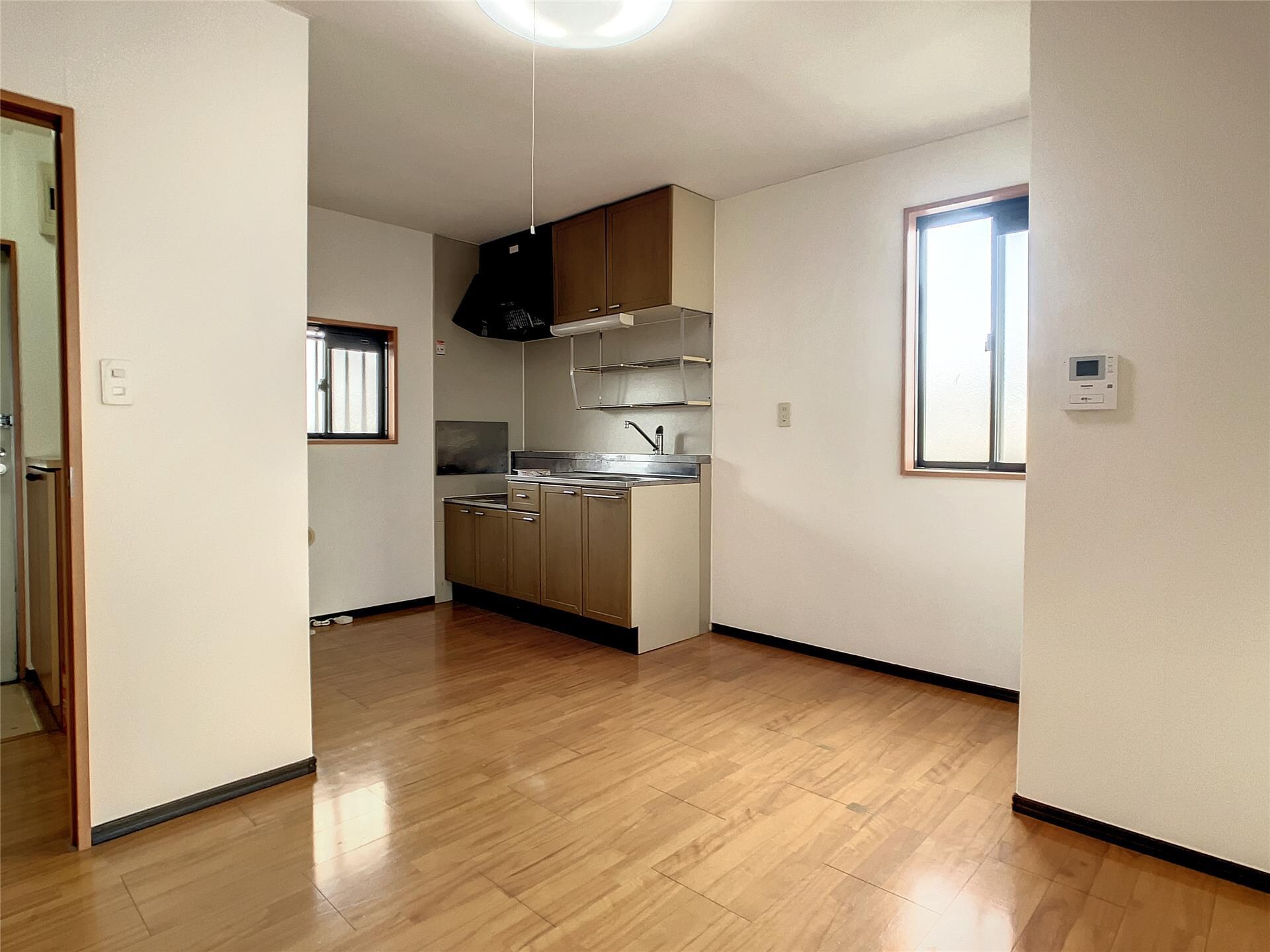 モンベルガーデンIの物件内観写真