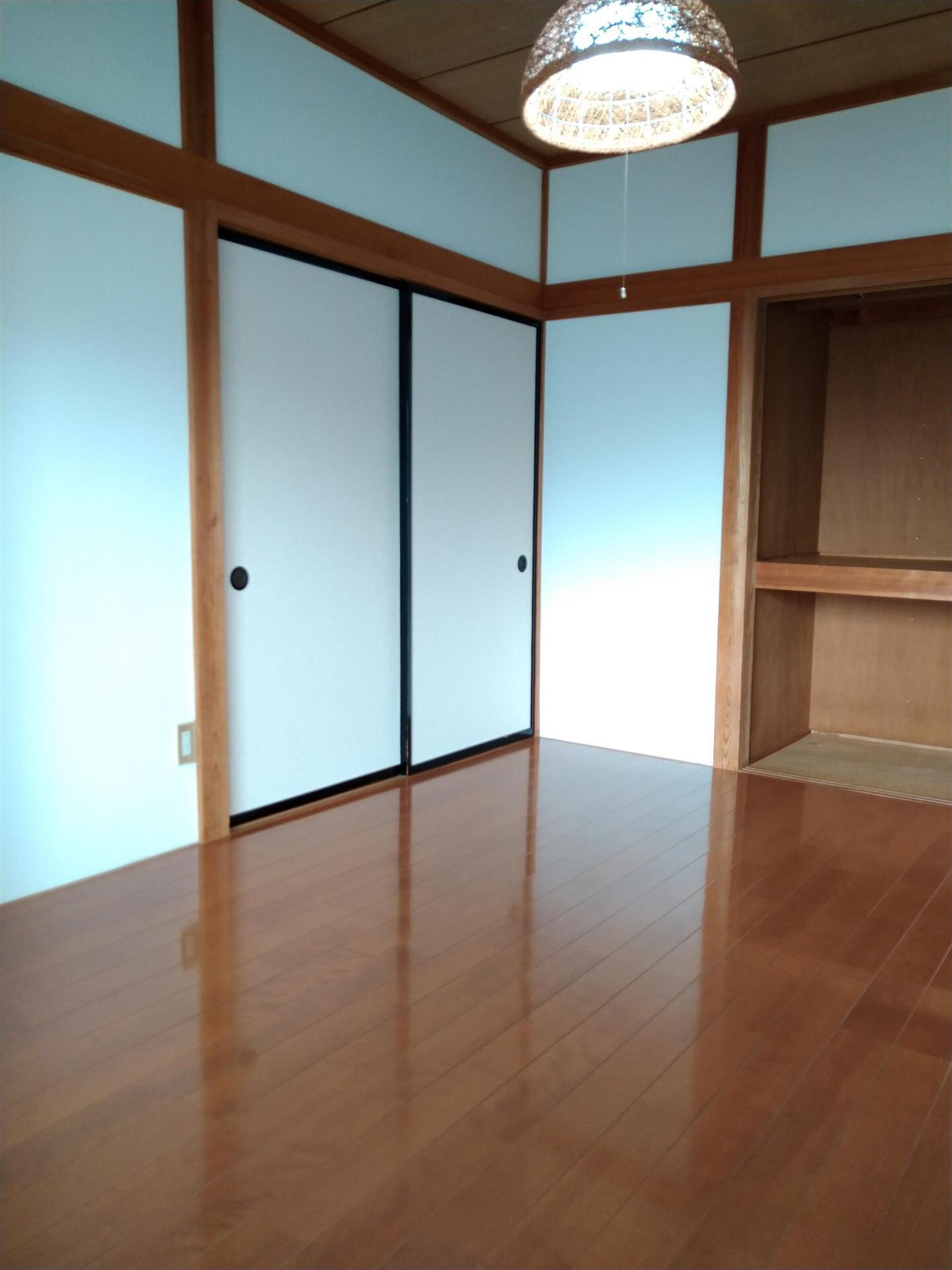 二瓶ハイツの物件内観写真