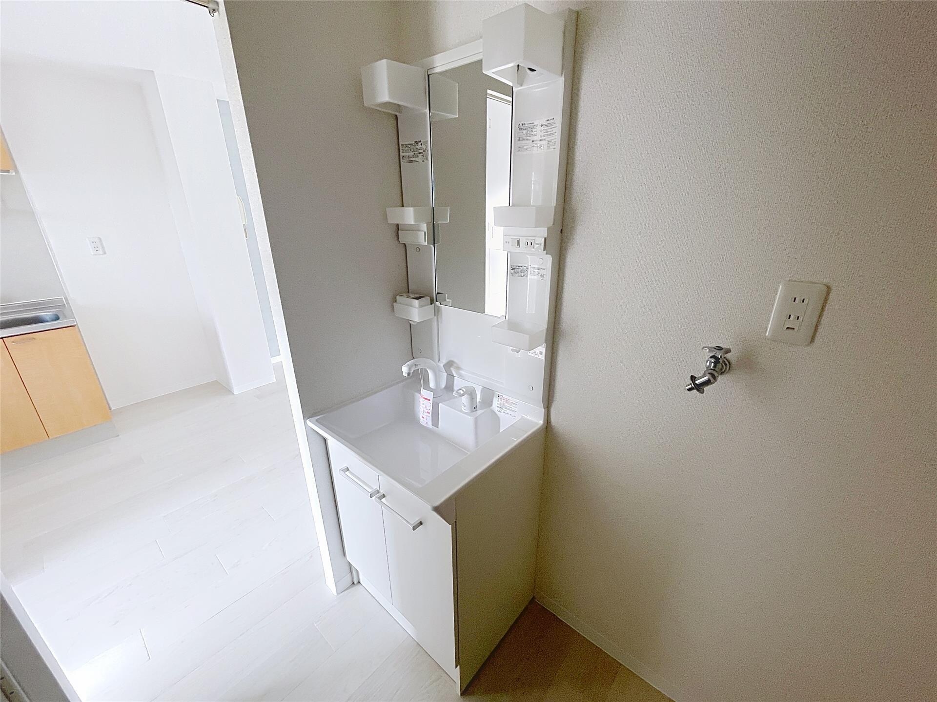 ブルーウィングの物件内観写真