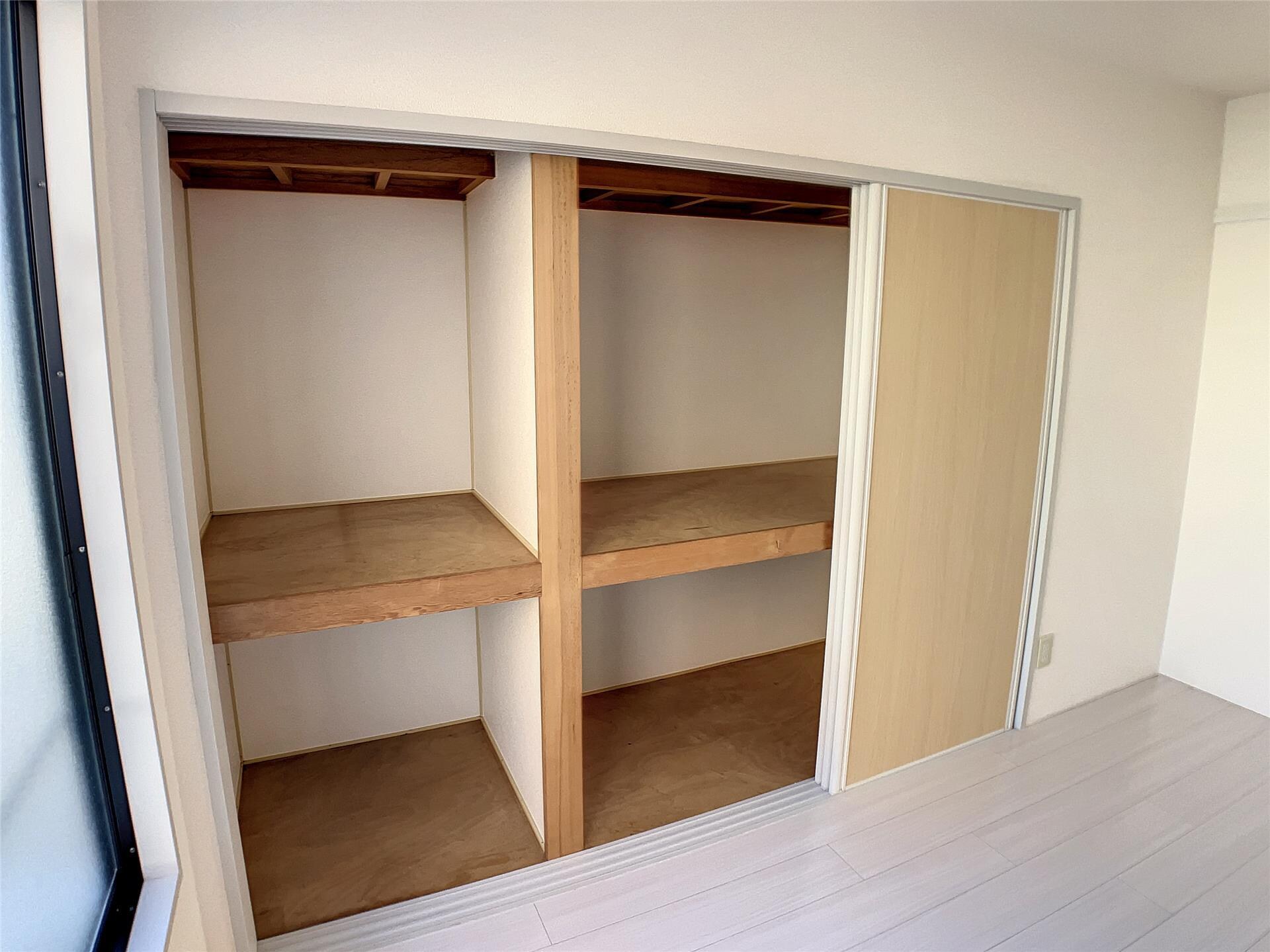 ディアス東中央 Ｃ棟の物件内観写真