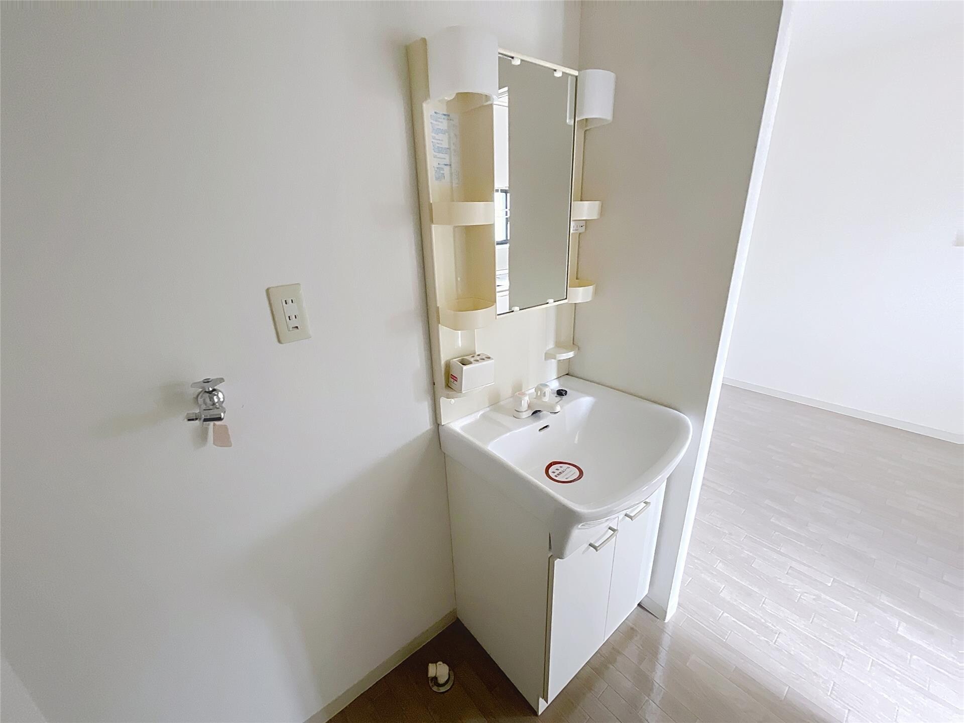 メゾンコジマの物件内観写真