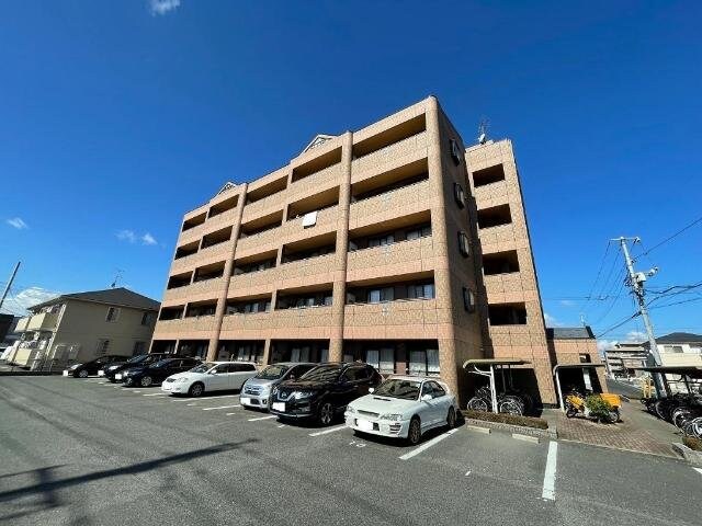 ベルグランデ高柳の物件外観写真