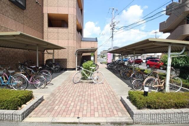 ベルグランデ高柳の物件外観写真