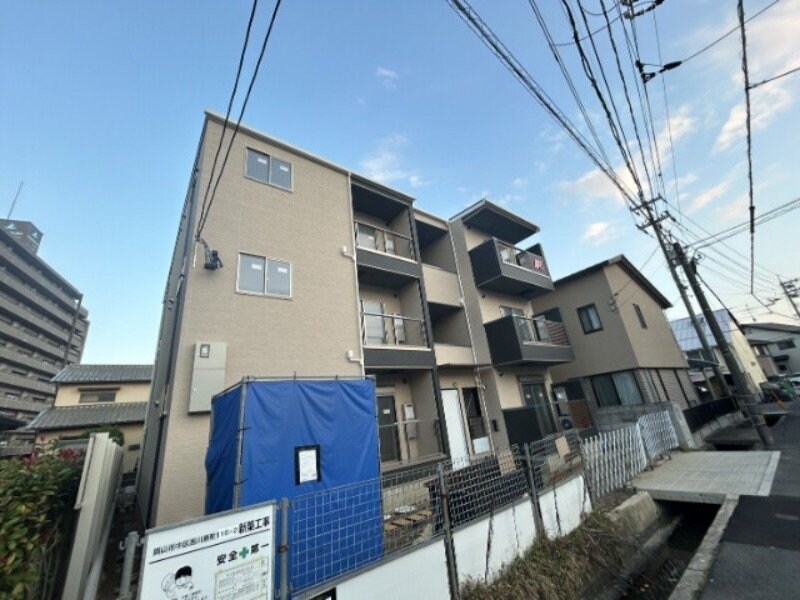 RIVER CITY 西川原の物件外観写真