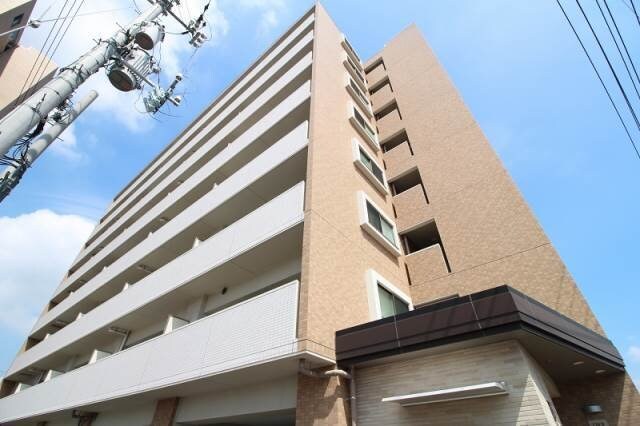 COCO西市の物件外観写真