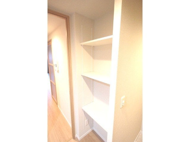 La neige　中山下の物件内観写真