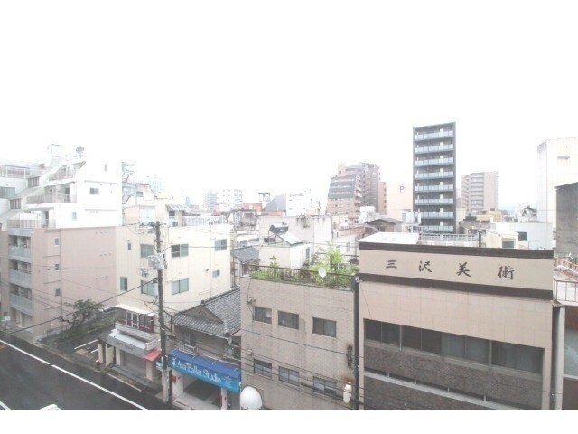 La neige　中山下の物件内観写真