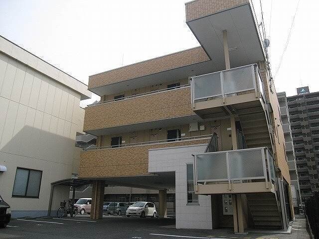 クルーズインの物件外観写真