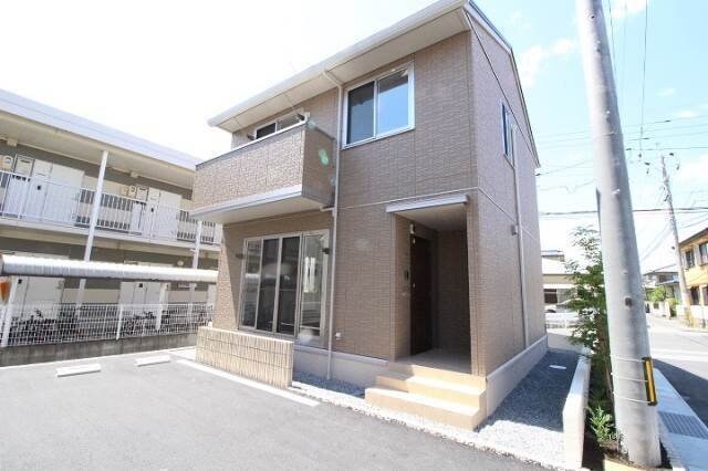 桜　Ａ棟の物件外観写真