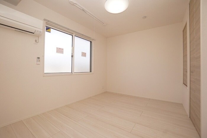 マーメゾン新福の物件内観写真