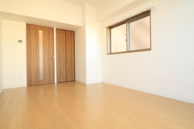 グランフォンテーヌ奉還町の物件内観写真