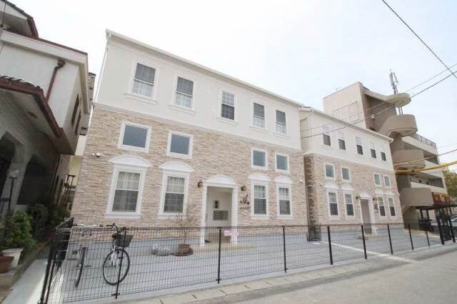 メゾン佛蘭西Ｂの物件外観写真