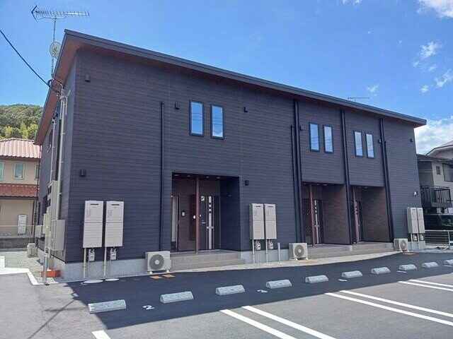 コンテルミナスの物件外観写真