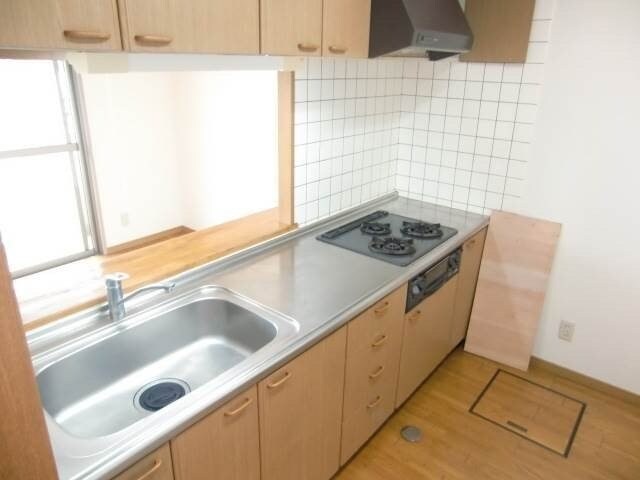 スカイパレス高柳の物件内観写真