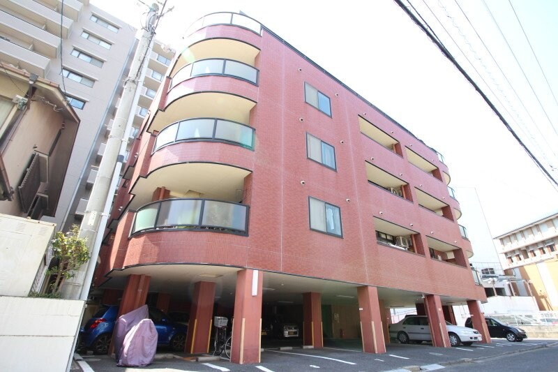 メゾンエースの物件外観写真