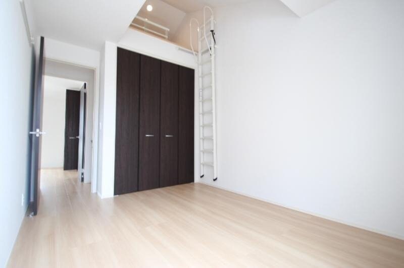 ラフィーネ下中野　C棟の物件内観写真