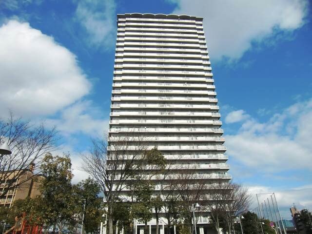 ファミールタワープラザ岡山の物件外観写真