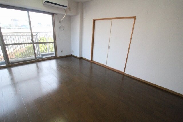 ファミールタワープラザ岡山の物件内観写真