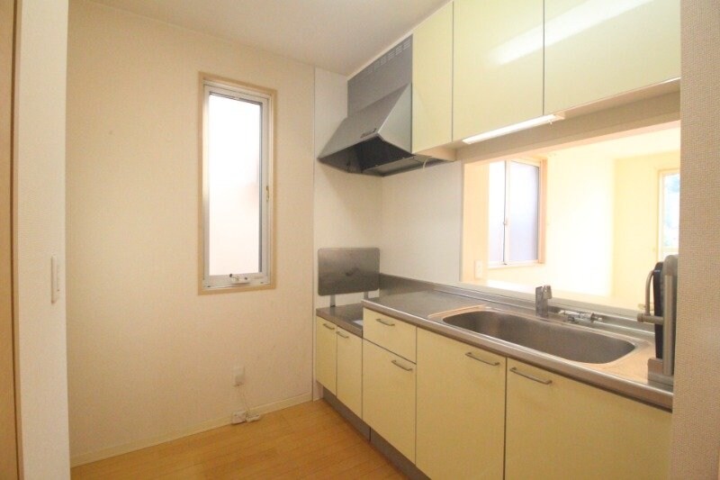 ラ・パルテール豊成　壱番館の物件内観写真