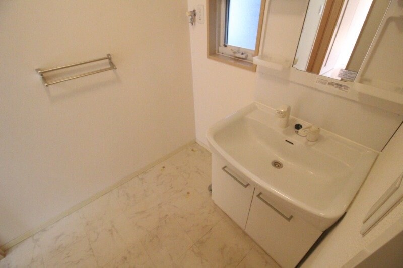 ラ・パルテール豊成　壱番館の物件内観写真