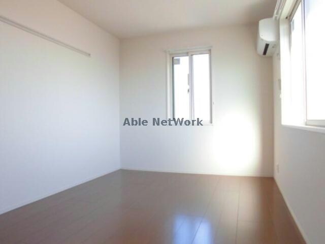 ラ　ルーチェの物件内観写真