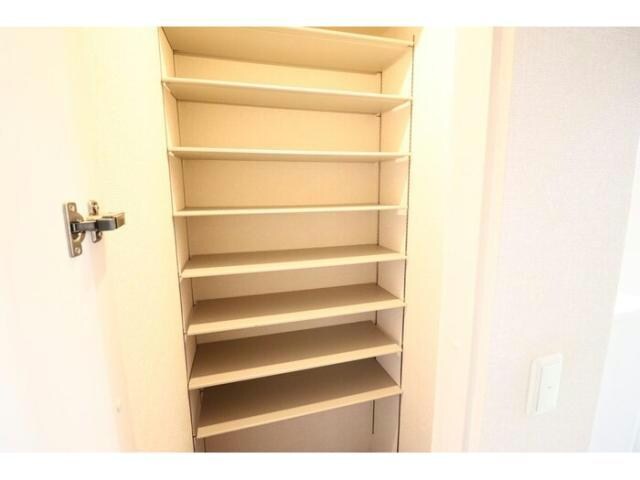 ラ　ルーチェの物件内観写真