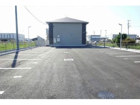 フランシーズの物件外観写真