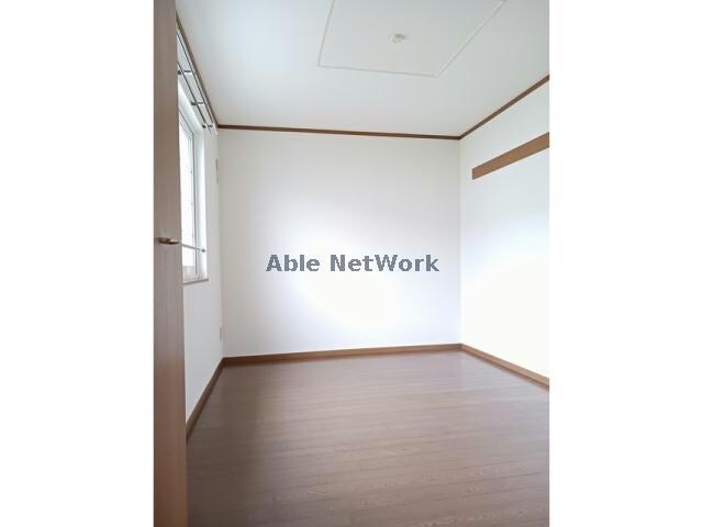 フォンテーヌⅣの物件内観写真