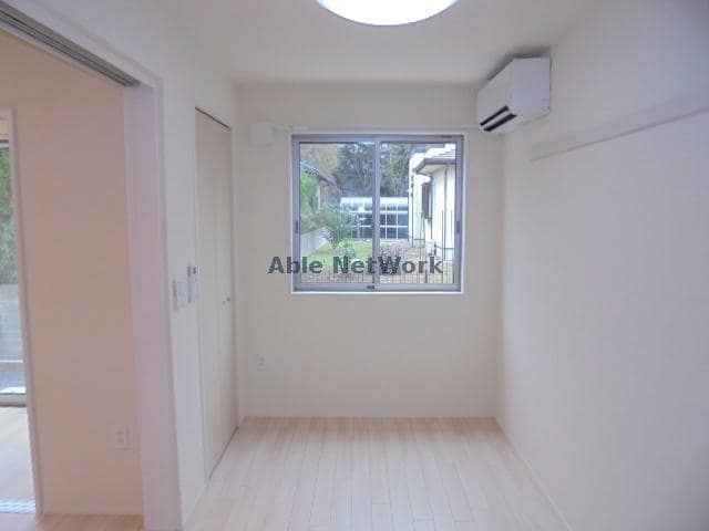 シェーンハイムＢの物件内観写真