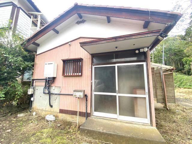 飯仲貸家の物件外観写真