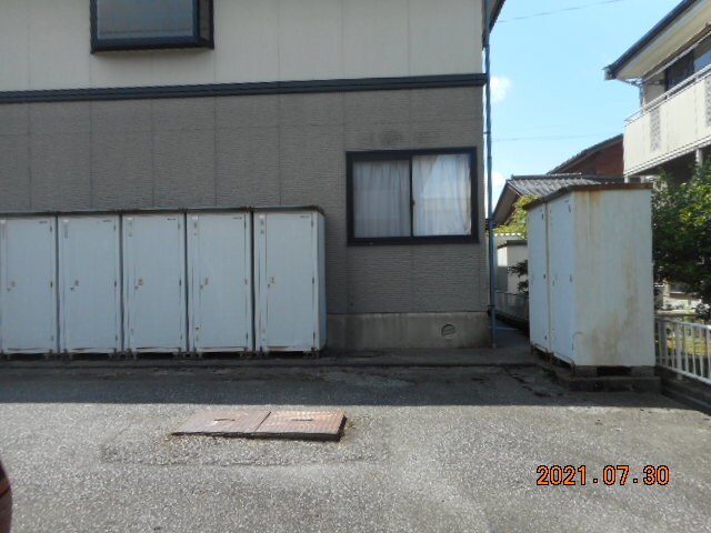 ハイカムール司の物件外観写真