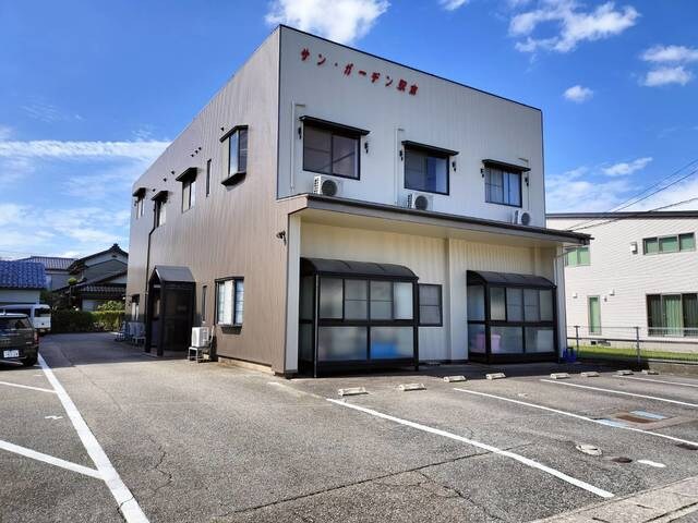 サンガーデン駅南の物件外観写真