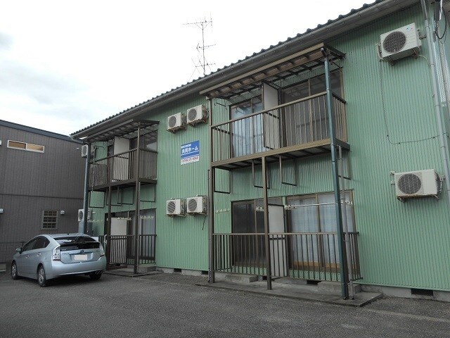 コーポしおんの物件外観写真