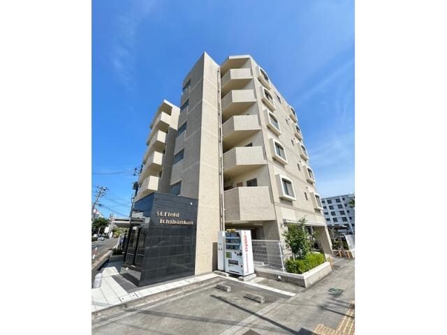 セントフィールド壱番館の物件外観写真