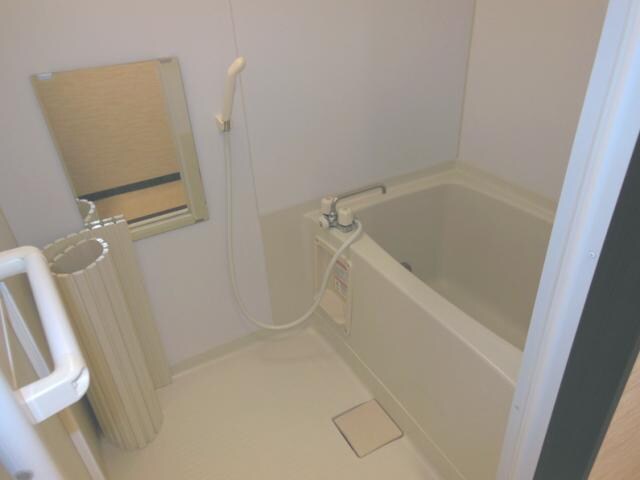 ハミングバード高松の物件内観写真