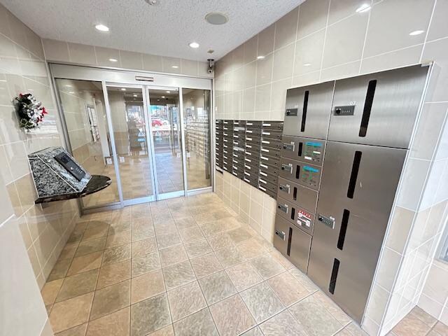 リジェール榴岡公園の物件外観写真