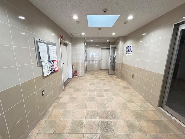 リジェール榴岡公園の物件外観写真