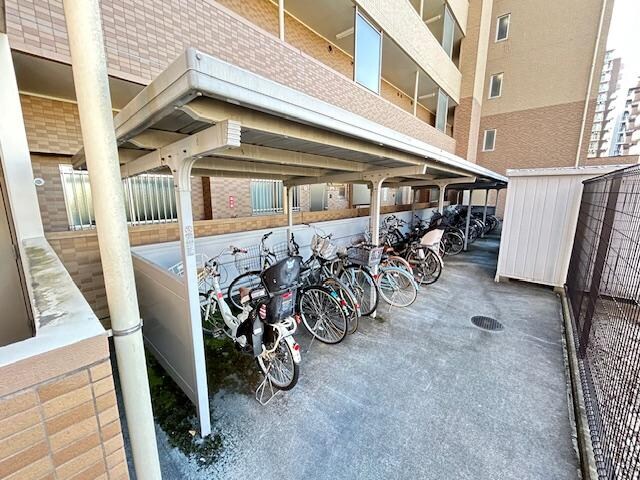 リジェール榴岡公園の物件外観写真