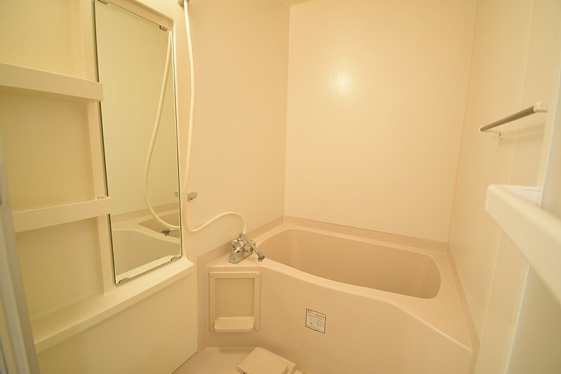 グランドヒルズ蓮美の物件内観写真