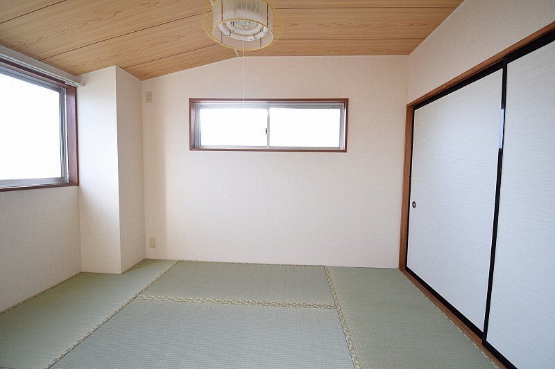 グランドヒルズ蓮美の物件内観写真