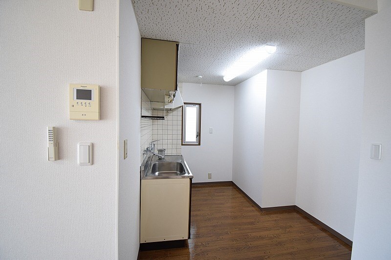 グランドヒルズ蓮美の物件内観写真