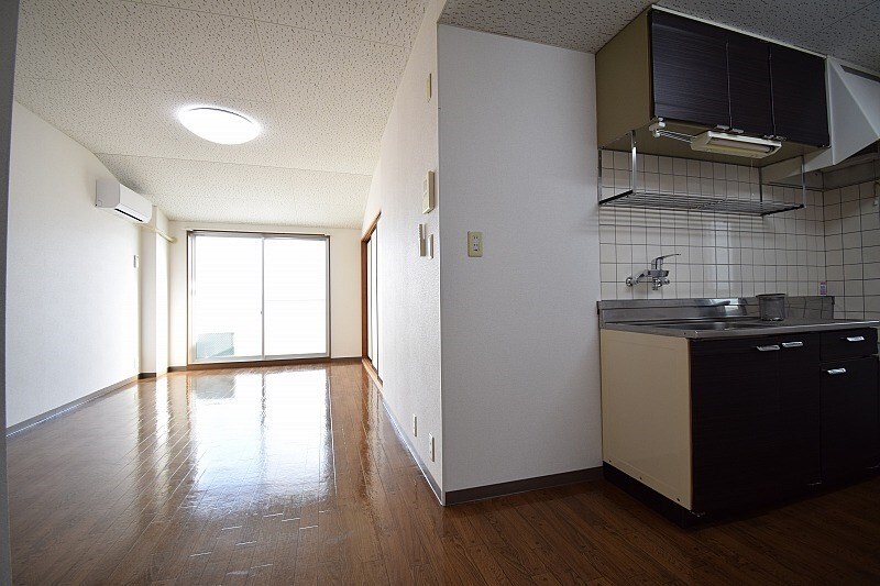 グランドヒルズ蓮美の物件内観写真